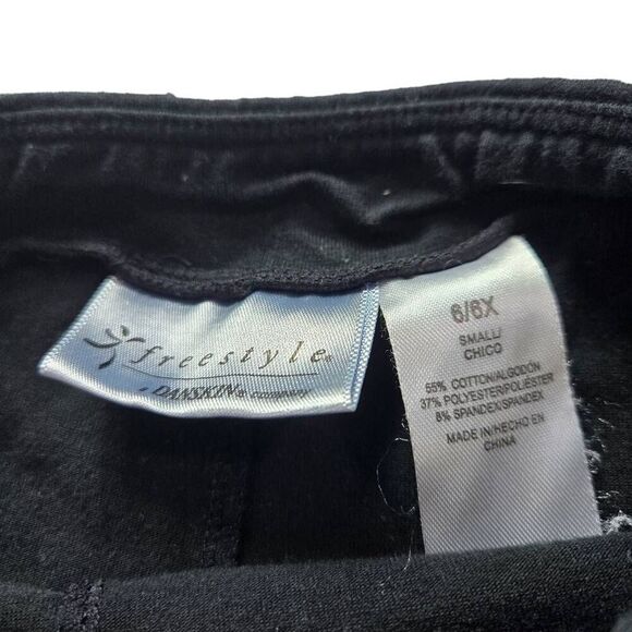 Danskin Freestyle Dance or gymnastics shorts S6/6x - Picture 4 of 4